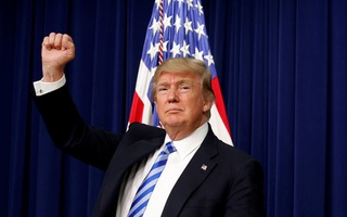 Tổng thống Trump: Mỹ đang giành chiến thắng, thuế quan đang thực sự tàn phá kinh tế Trung Quốc