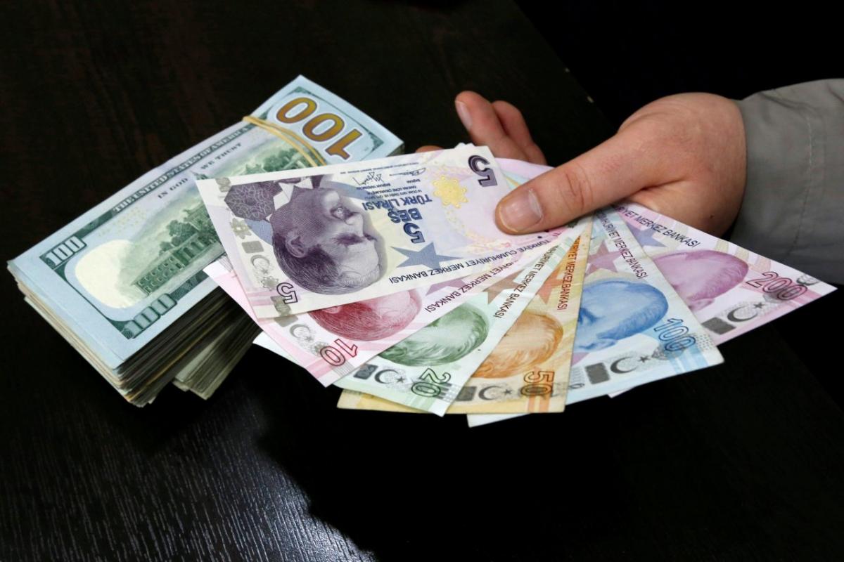Thế giới bị đe dọa khủng hoảng ngoại tệ do đồng lira của Thổ Nhĩ Kỳ mất giá