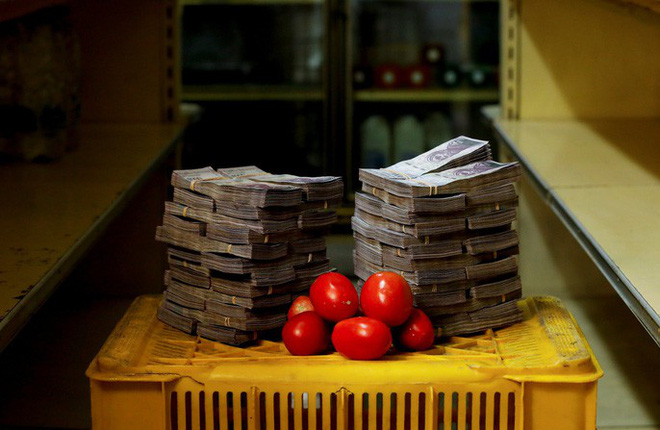Mất giá "khủng" như tiền Venezuela: 1 kg thịt giá 9,5 triệu bolivar!