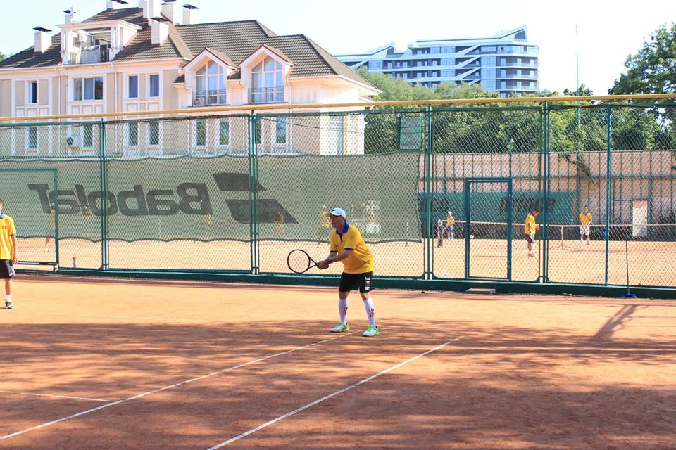 CLB Tennis Odessa giao lưu với đoàn cán bộ ngoại giao và cựu sinh viên từ Việt Nam sang thăm Ucraina