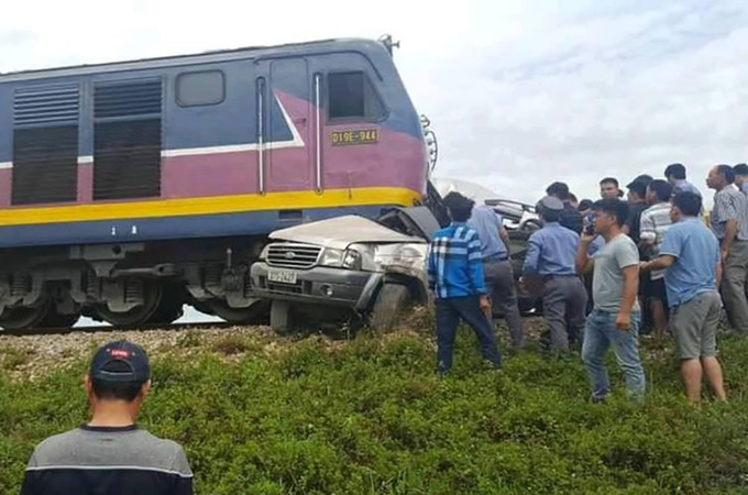 Nguyên nhân ban đầu vụ tai nạn đường sắt khiến 4 người thương vong