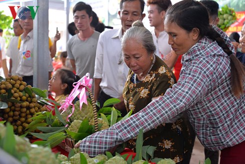 Sơn La công bố nhãn hiệu chứng nhận Na Mai Sơn và Ngày hội nông sản