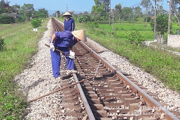 Nguyên nhân ban đầu vụ tai nạn đường sắt khiến 4 người thương vong