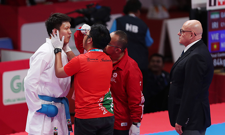 Karate giúp Việt Nam có thêm một HC bạc