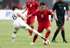 Quang Hải được đội bóng Thái Lan trải thảm đỏ mời gọi