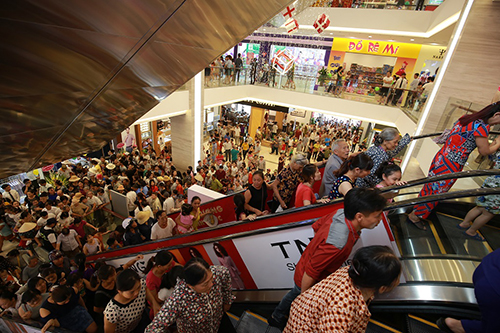 Khai trương Vincom Plaza Phủ Lý tại tòa nhà cao nhất tỉnh Hà Nam