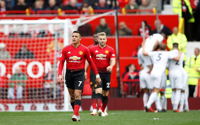 Sân Old Trafford chào đón cựu HLV Ferguson trở lại