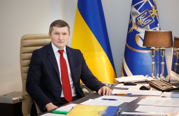 Tổng cục thuế Ukraine: Hơn 30% người lao động Ukraine nhận lương bằng phong bì