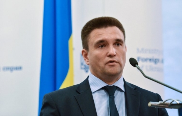 Bộ ngoại giao Ukraine sẽ không đóng cửa các lãnh sự quán tại Nga