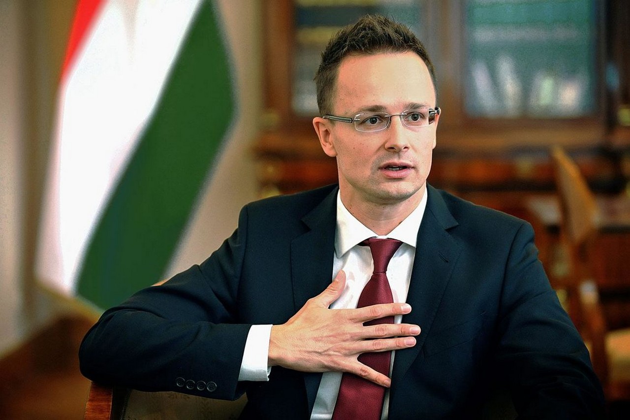 Bộ trưởng ngoại giao Hungary tuyên bố, Hungary tiếp tục phong tỏa Ủy ban NATO-Ukraine