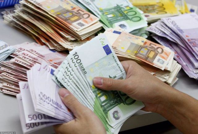 Gia đình nhà báo Ý bị giết tại Donbass đòi Ukraine bồi thường nửa triệu €