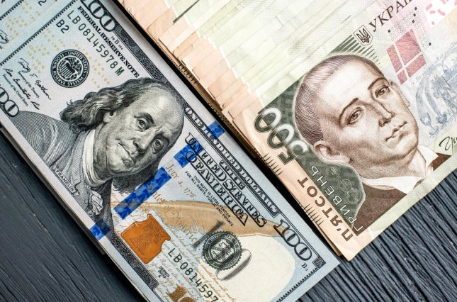 Fitch Raitings dự báo đồng grivna bị mất giá