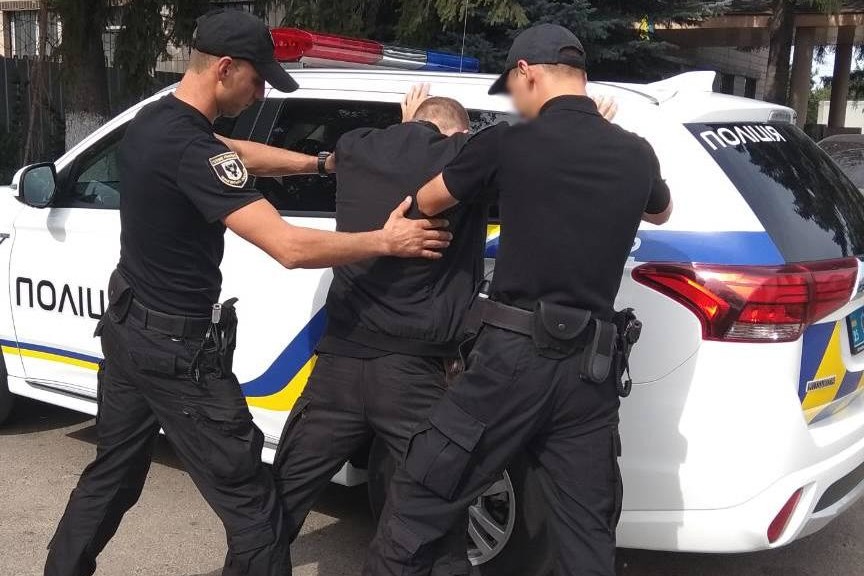 Kiev: Trấn cướp tại Troiesina