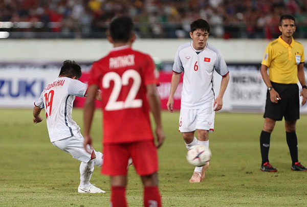 Việt Nam đại thắng trận ra quân AFF Cup 2018