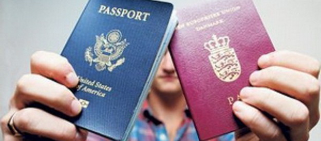 Hungary chuyển sang thành phố khác, cấp hộ chiếu cho các công dân Ukraine