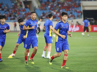 Việt Nam - Malaysia: Công Phượng, Xuân Trường đá chính