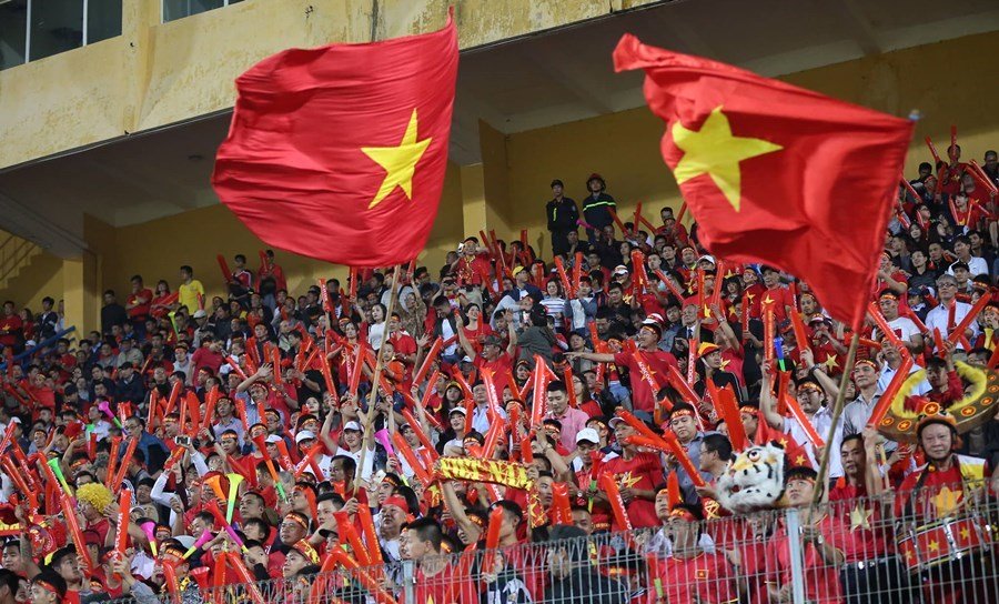 Việt Nam vs Campuchia: Công Phượng, Xuân Trường dự bị