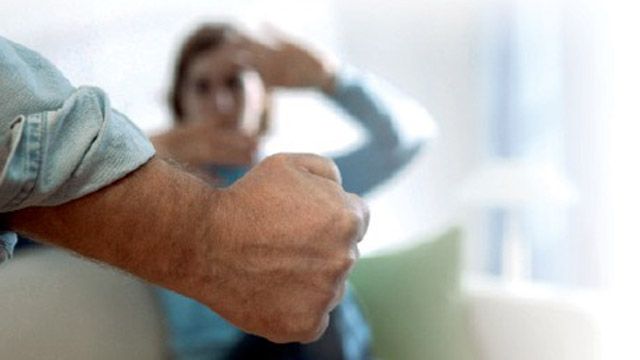 Dnhepr: Con rể nhét tất vào mồm mẹ vợ