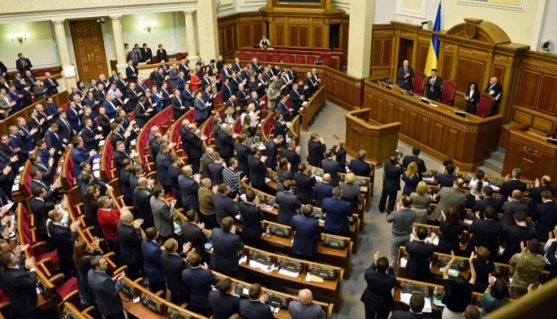 Quốc hội Ukraine thông qua dự luật chấm dứt thỏa thuận hữu nghị hợp tác với Nga