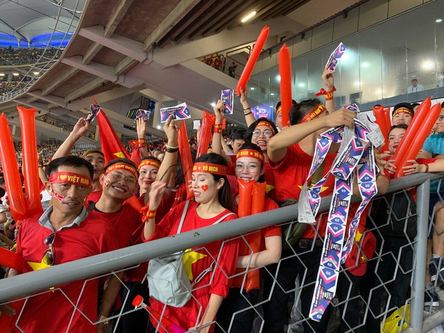 Malaysia 2-2 Việt Nam (hiệp 2): Những phút cuối căng thẳng