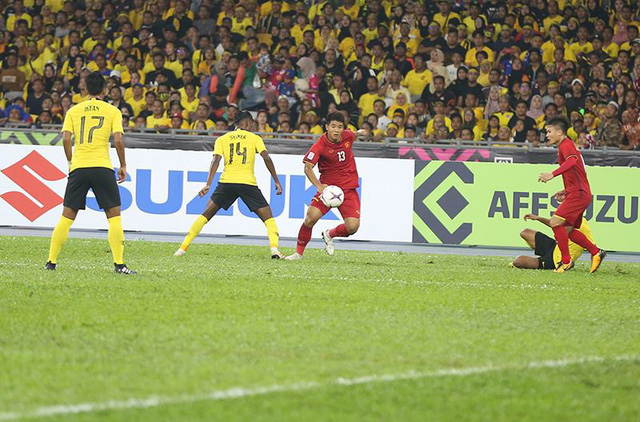 Malaysia 2-2 Việt Nam: Đáng tiếc chỉ có thể hòa