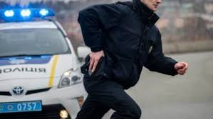 Kiev: Cảnh sát bắt băng cướp có vũ khí tấn công trạm xăng dầu
