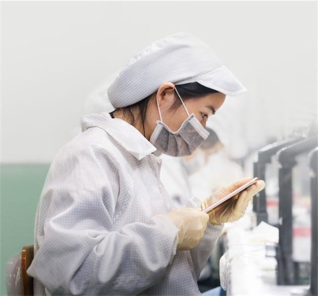 Apple chuẩn bị đường thoái lui về Mỹ?