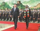 Trung Quốc muốn in tiền mới cho Zimbabwe để đổi lấy kim cương, dầu mỏ