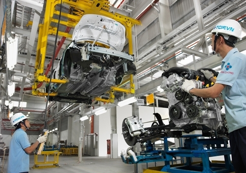 Nissan đổ vỡ liên doanh tại Việt Nam: Toàn thị trường lo lắng