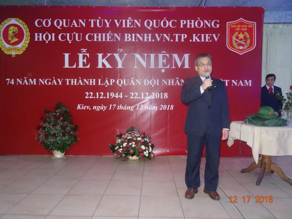 Hoạt động của Đại sứ quán Việt Nam tại Ucraina nhân Ngày thành lập Quân đội nhân dân Việt Nam