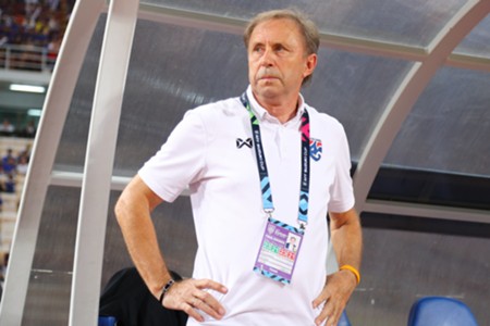 Đội tuyển Thái Lan quyết thắng trong trận mở màn Asian Cup