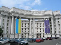 Bộ ngoại giao Ukraine tuyên bố, Gasprom phá tham vấn ba bên về khí đốt