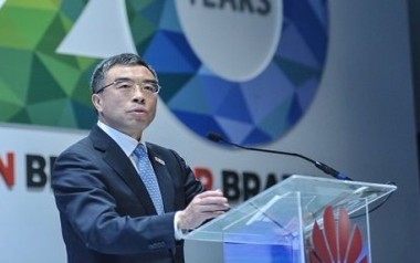 Chủ tịch Huawei tuyên bố cứng rắn với những nước ‘hùa theo Mỹ’