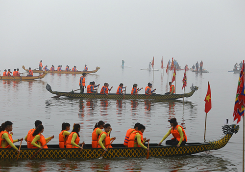 Lễ hội đua thuyền rồng Hà Nội thu hút 4 đội quốc tế tham gia