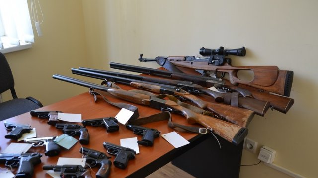 Ukraine: Năm 2018 cảnh sát tịch thu hơn 2 ngàn đơn vị vũ khí lưu thông trái phép
