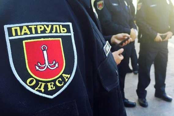 Odessa: Một phụ nữ đã lấy trộm 40 nghìn đô la trong bãi đậu xe
