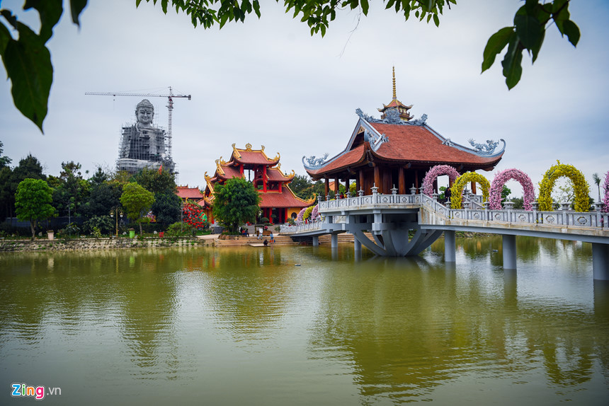 Cận cảnh bức tượng Phật lớn nhất Đông Nam Á sắp hoàn thành