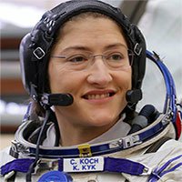 NASA lần đầu đưa nhóm phi hành gia toàn nữ đi bộ trong không gian