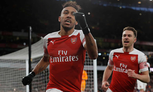 Arsenal đánh bại Man Utd