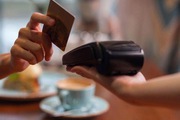 Hệ thống thanh toán tiền mặt ở Anh bên bờ vực sụp đổ