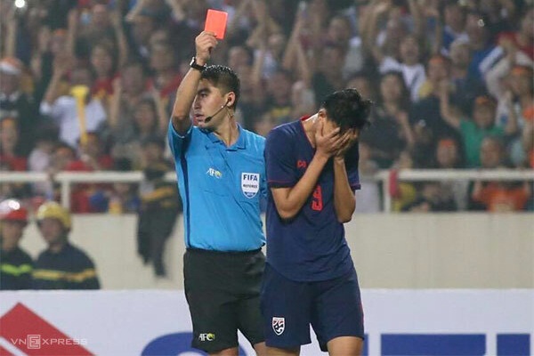 Việt Nam thắng Thái Lan 4-0