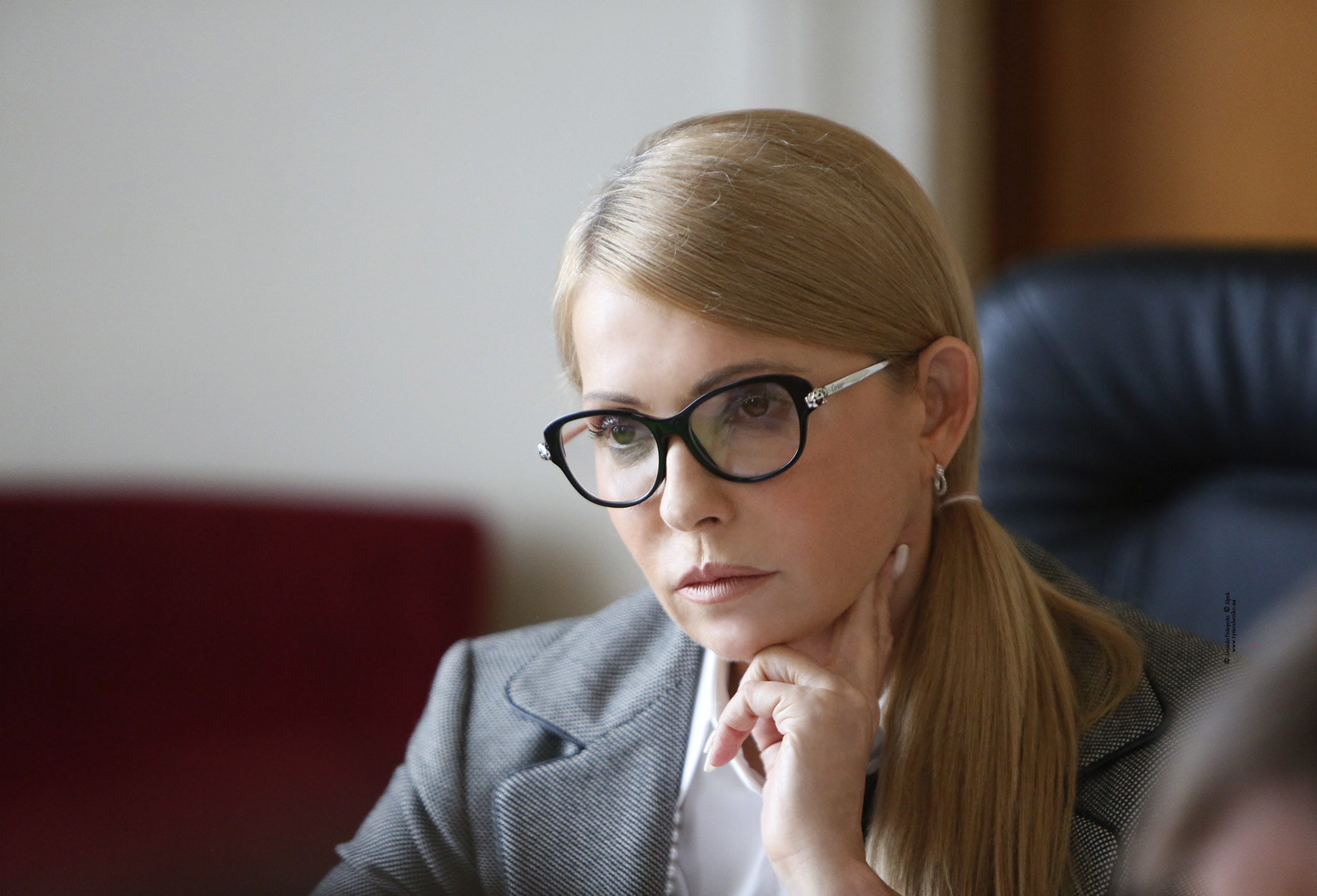 Timoshenko kê khai thu nhập năm 2018: Không có căn hộ, nhưng có đồ trang sức đắt tiền
