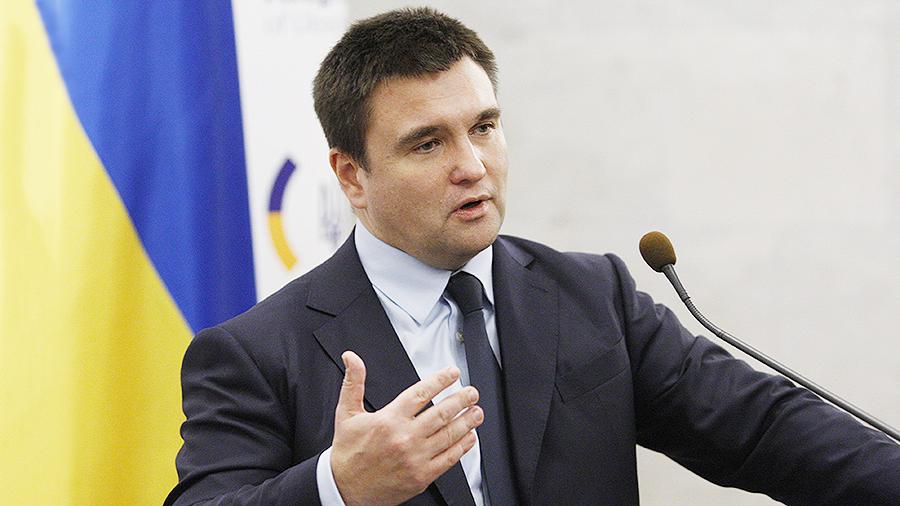 Bộ trưởng ngoại giao Klimkin bình luận về người Ukraine đi bầu cử ở nước ngoài