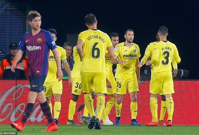 Villarreal 4-4 Barcelona: Messi, Suarez ghi bàn ở phút bù giờ
