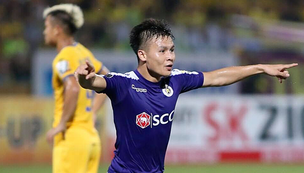 Hà Nội trở lại đỉnh bảng V-League