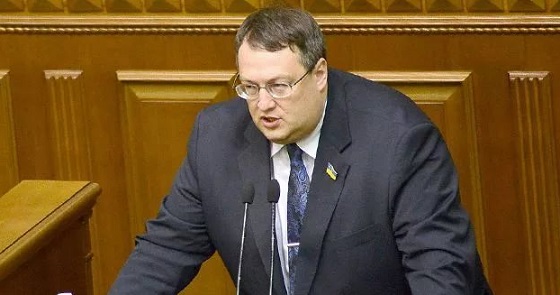 Chỉ có Bộ trưởng nội vụ Ukraine Avakov không ủng hộ quyết định của chính phủ sa thải tỉnh trưởng Odessa Stepanov