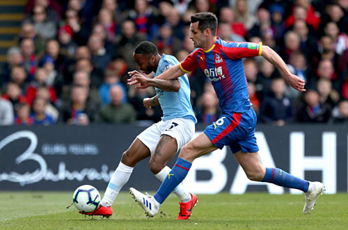 Man City soán ngôi Liverpool trước giờ đấu Chelsea