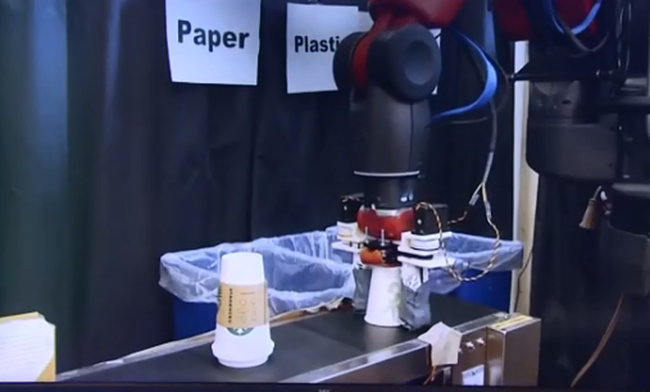 Robot phân loại rác tái chế