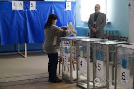 Một số vi phạm trong ngày bầu cử tổng thống Ukraine vòng hai, ngày 21/4