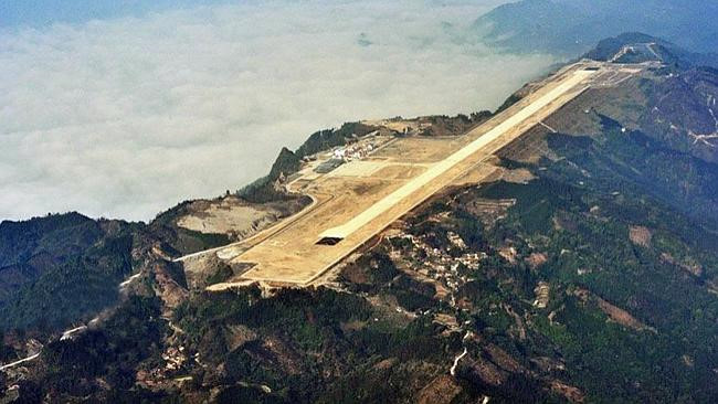 Sân bay trên đỉnh núi tại Trung Quốc